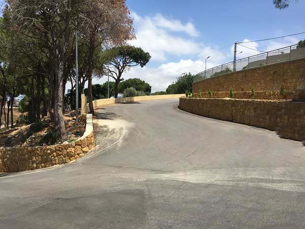 تأهيل طريق كفرشيما بسابا قضاء بعبدا _ مشاريع انمائية -4