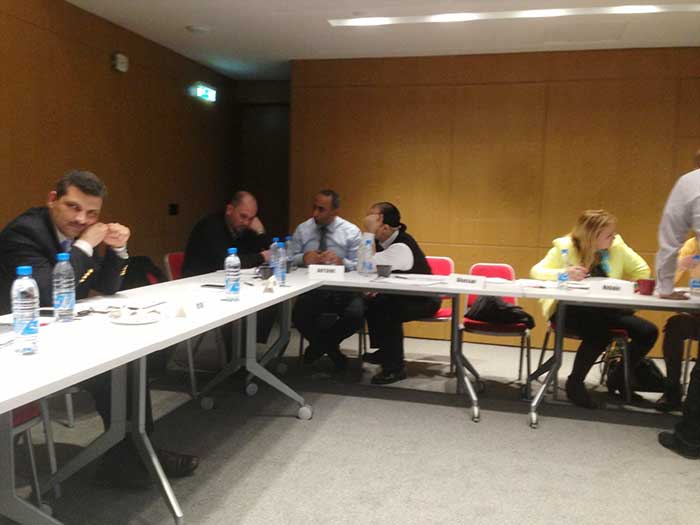 وسيط في حلّ النزاعات 1-1