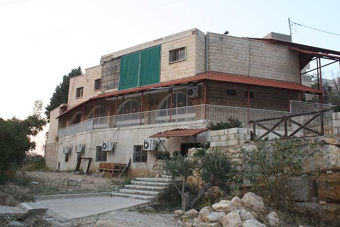 كنيسة سيدة البشارة العجائبية _ بعبدا-21