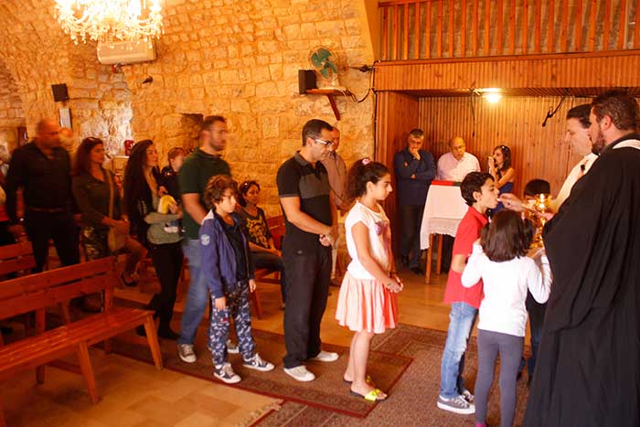 كنيسة سيدة البشارة العجائبية _ بعبدا-12