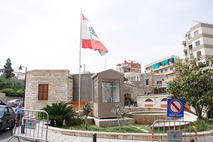 صفحات مشرقة عن الحدث-1