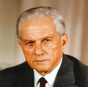 الرئيس كميل نمر شمعون