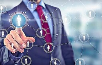 بين المركزيّة واللامركزيّة: أهم النماذج العالميّة.