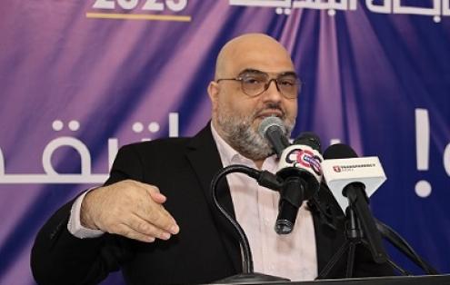 مفهوم الوكالة غير القابلة للعزل وما مفعول عبارة "لتعلق حق الغير بها" الورادة فيها؟